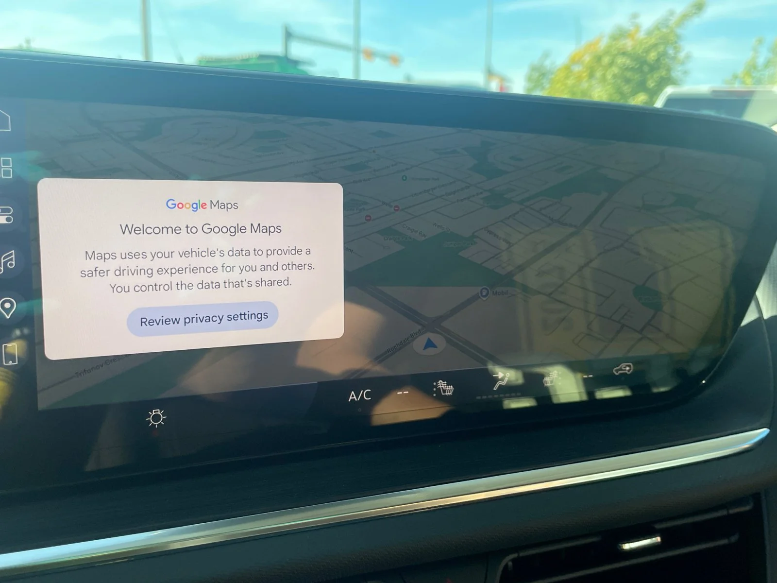 New 2026 Summit White Buick Preferred AWD image 24