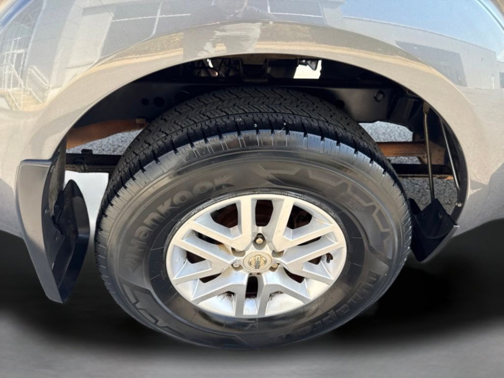 Used 2018 Gun Metallic Nissan SV image 29