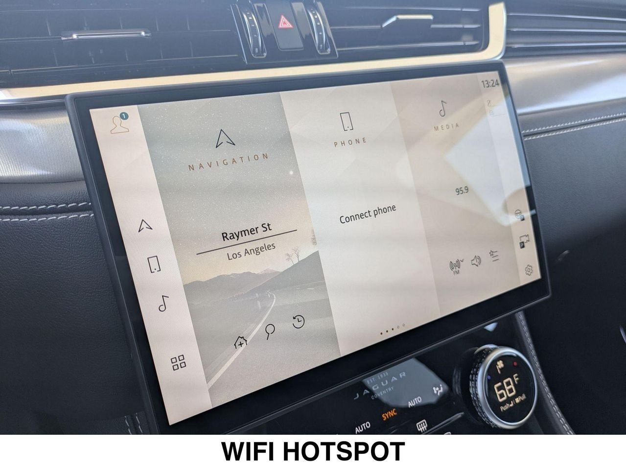 2026 Jaguar F-Pace R-Dynamic S - Photo 8