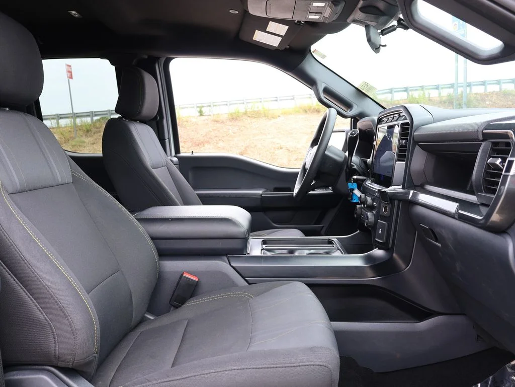 Certified Used 2024 Avalanche Ford STX image 10