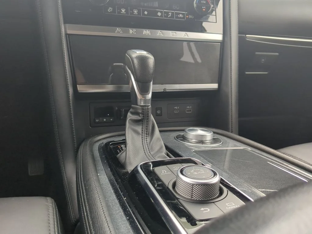 Used 2022 Silver Nissan SV image 17