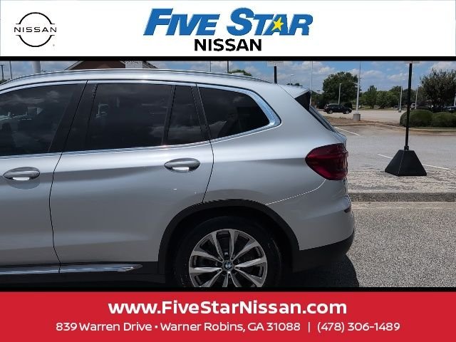 Used 2019 Silver BMW xDrive30i image 12