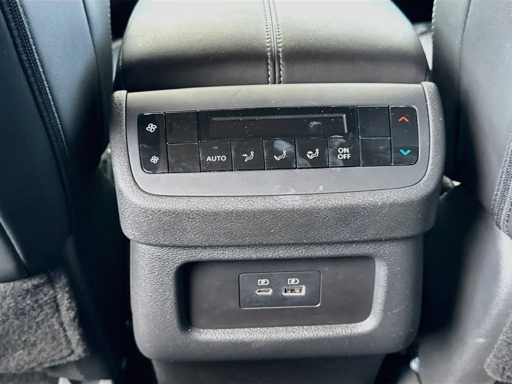 Used 2024 Red Nissan SL image 30