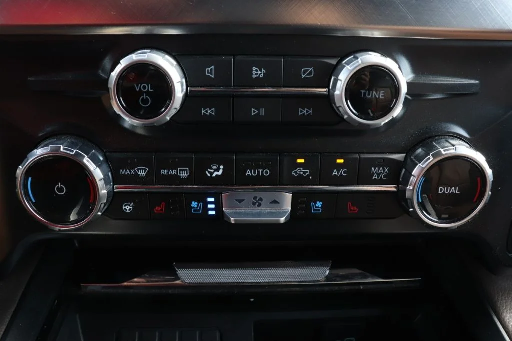 Used 2024 White Ford King Ranch image 20