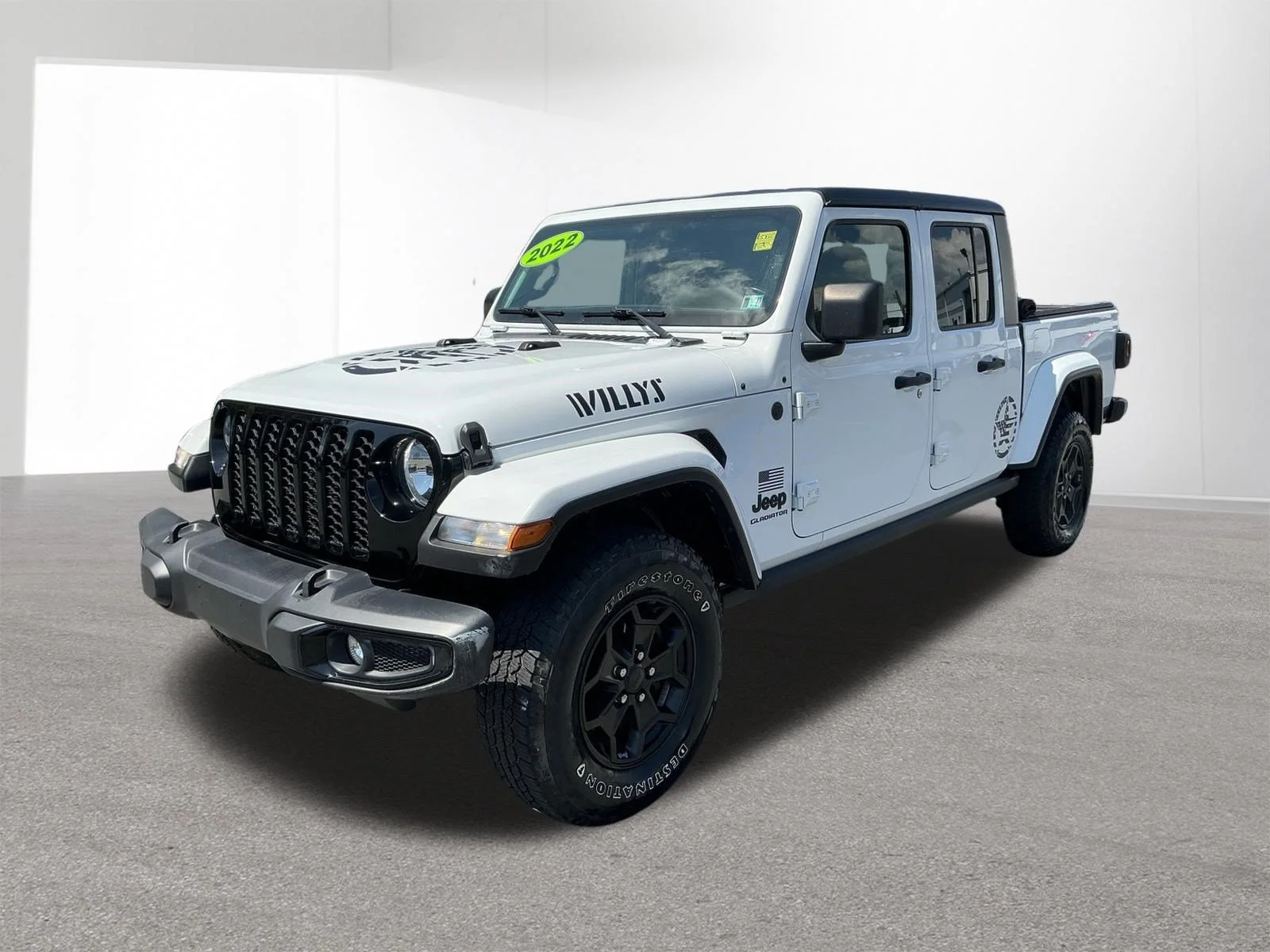 Used 2022 White Jeep Willys image 7