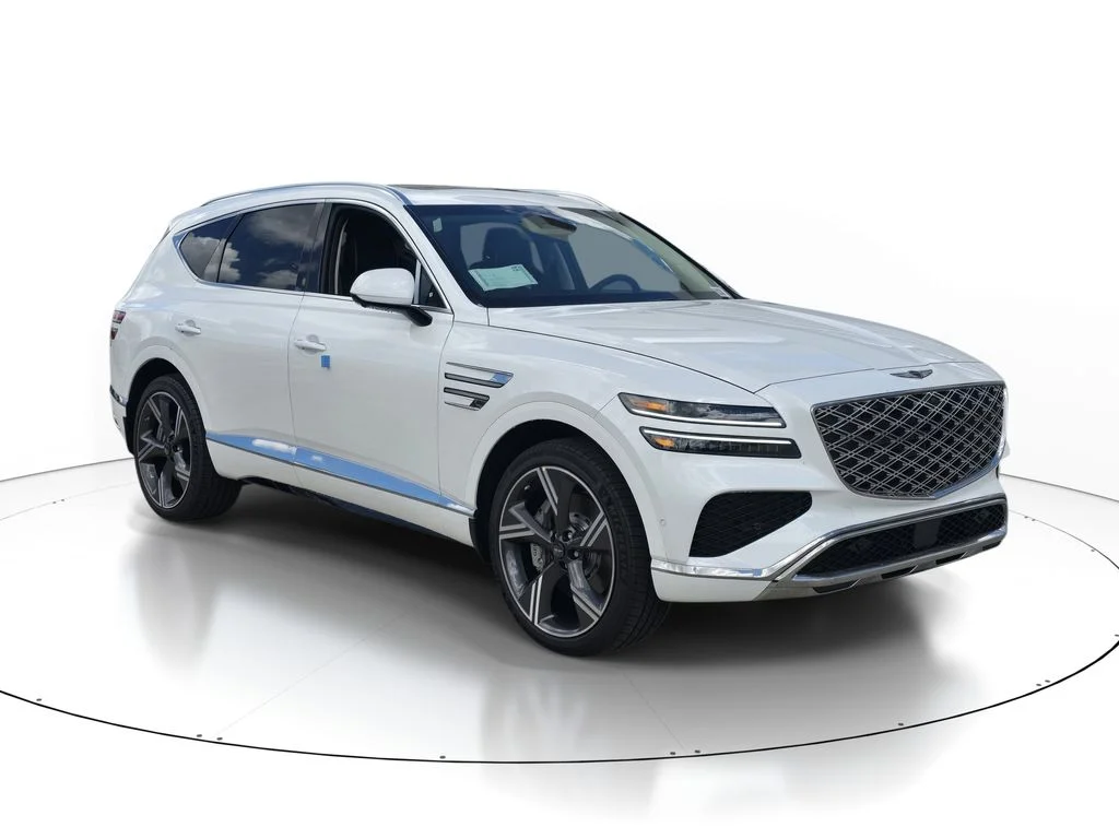 New 2026 White Genesis 2.5T Prestige image 2