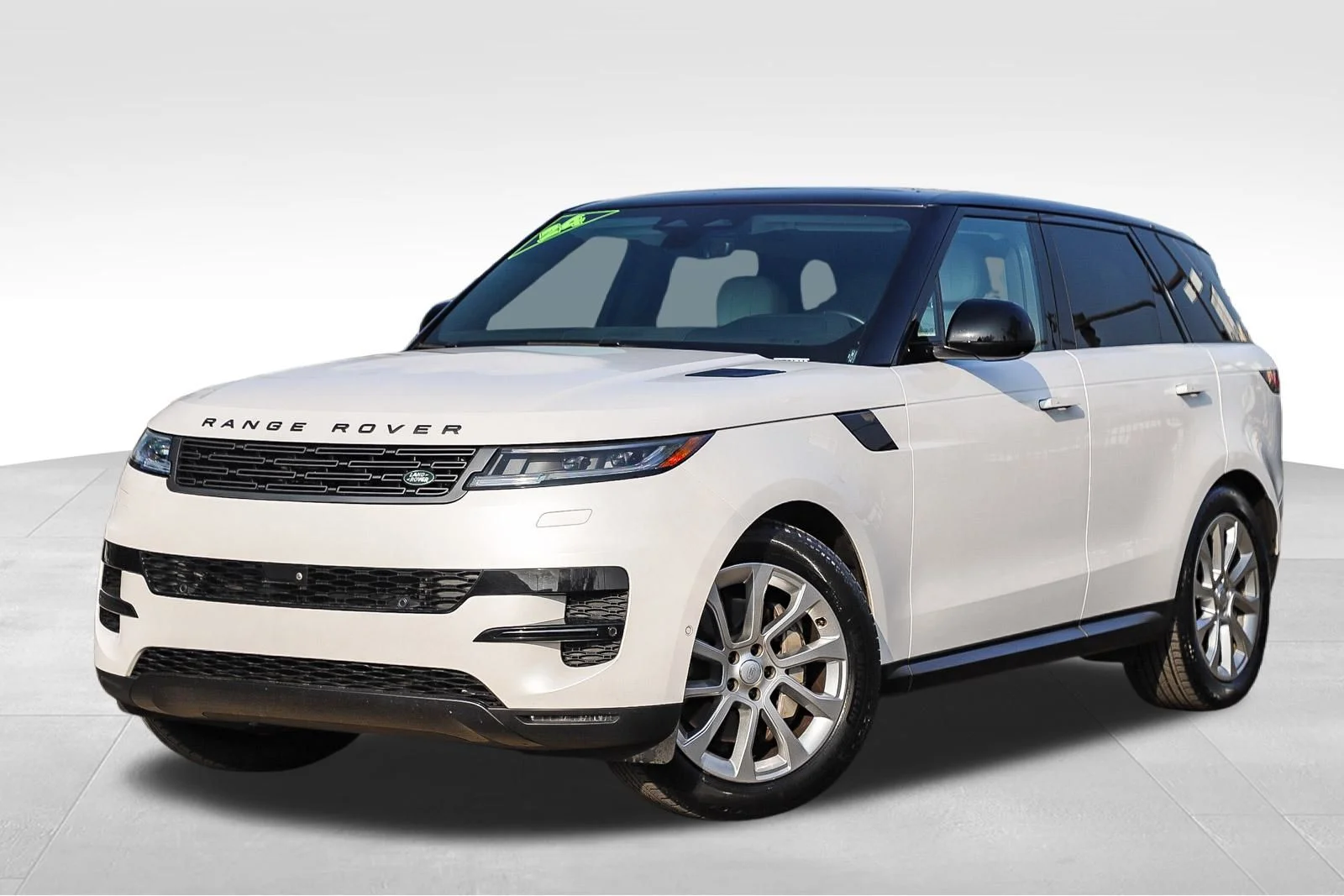 2024 Land Rover Range Rover Sport P360 SE MHEV's photo