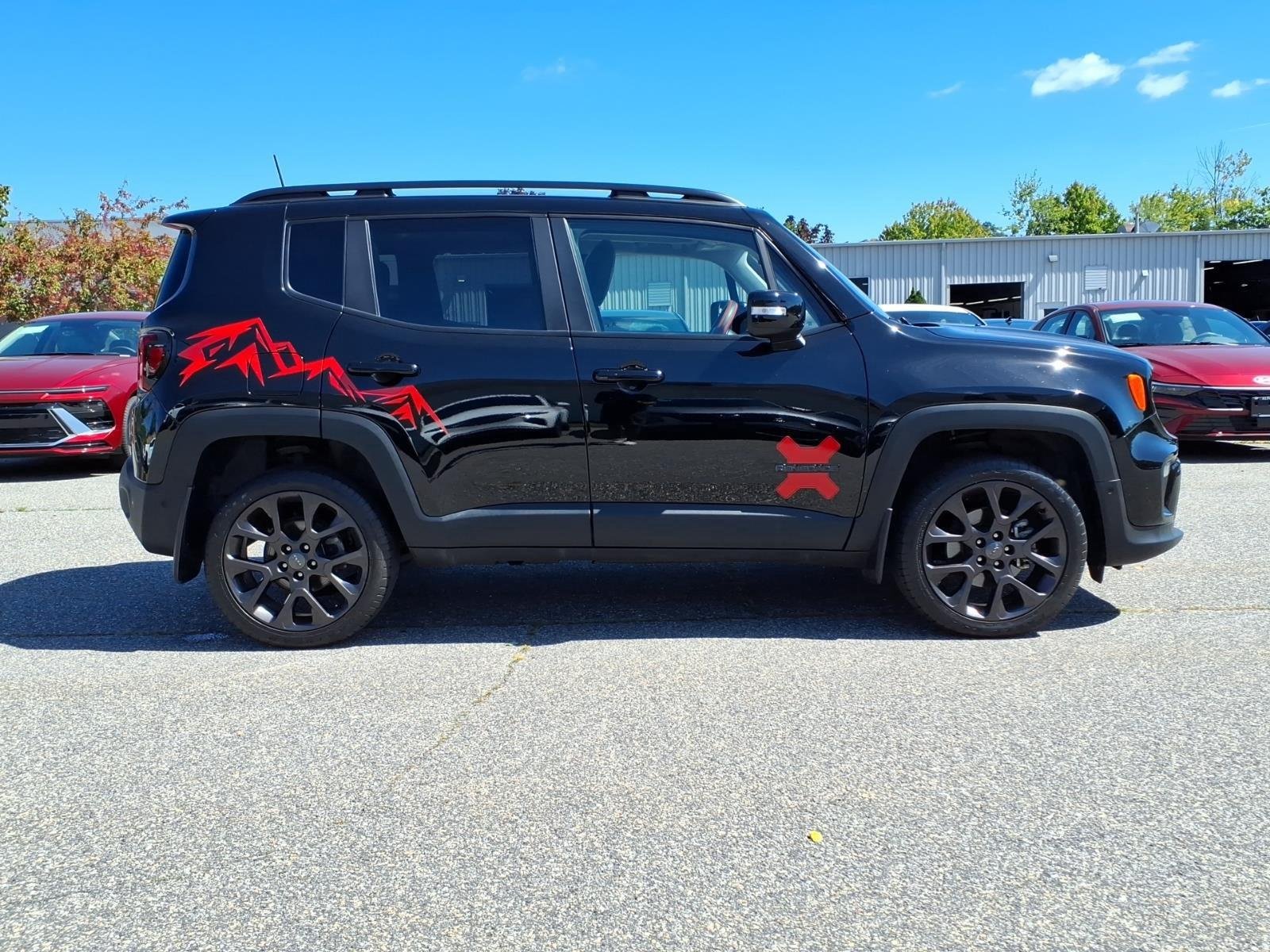Used 2023 Black Clearcoat Jeep Limited image 4