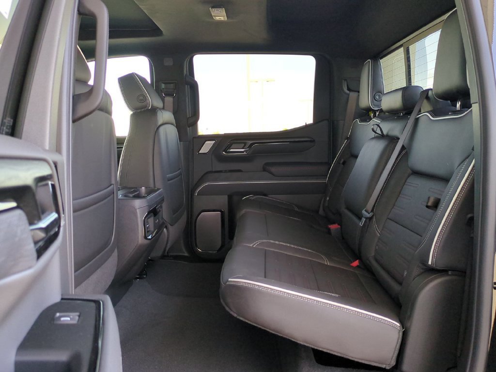 2026 GMC Sierra 1500 AT4X - Photo 26