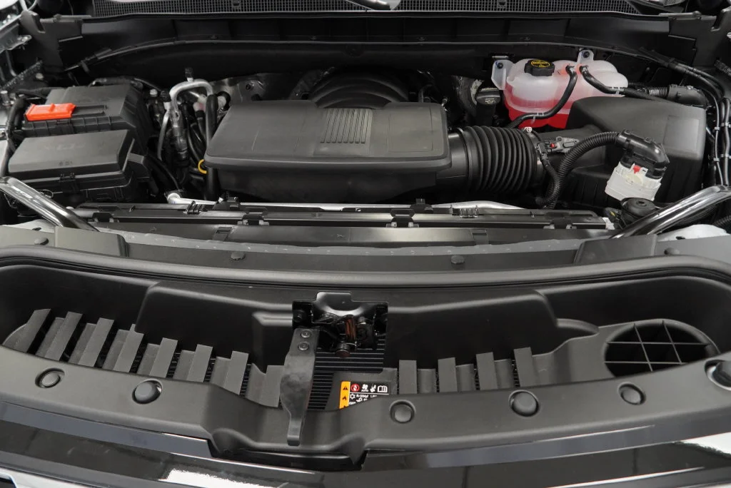 New 2026 Sterling Gray Metallic Chevrolet High Country image 42