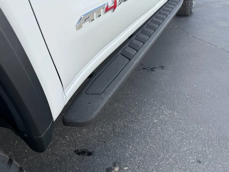 New 2026 Summit White GMC AT4X image 26