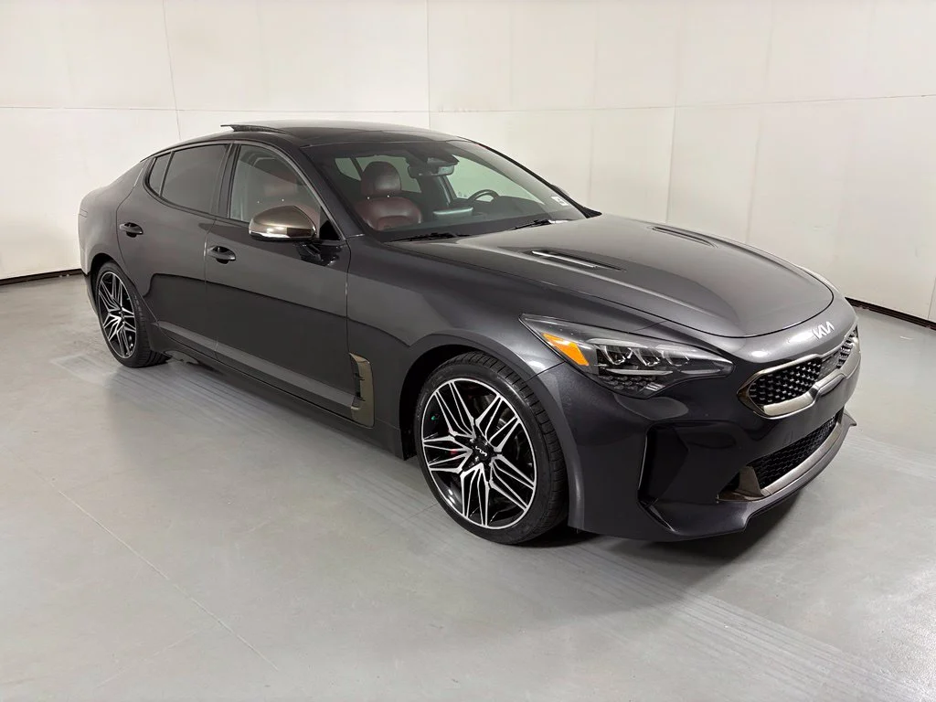 Used 2022 Gray Kia GT1 image 2