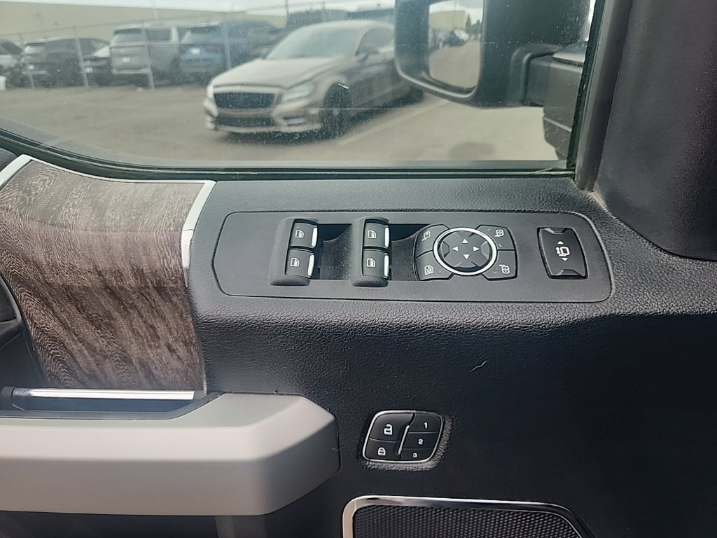 Used 2019 Gray Ford Lariat image 25