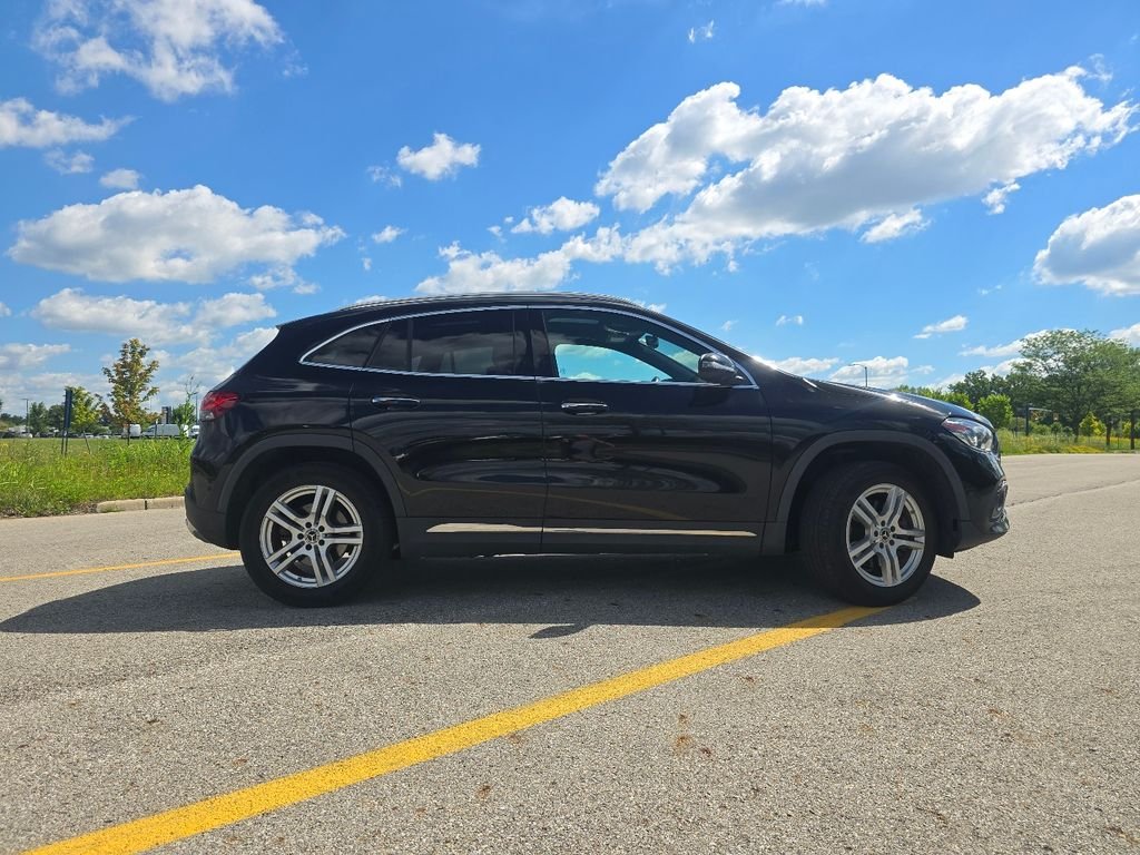 Certified Used 2022 Night Black Mercedes-Benz GLA 250 image 18