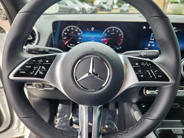 Certified Used 2026 White Mercedes-Benz GLB 250 image 24