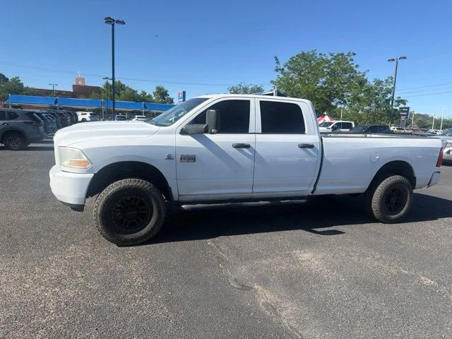 Used 2012 White Ram ST image 1
