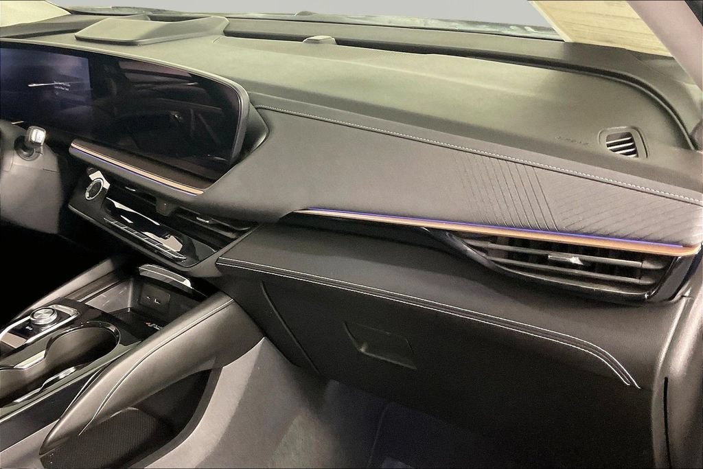 2024 Buick Envision Sport Touring - Photo 25