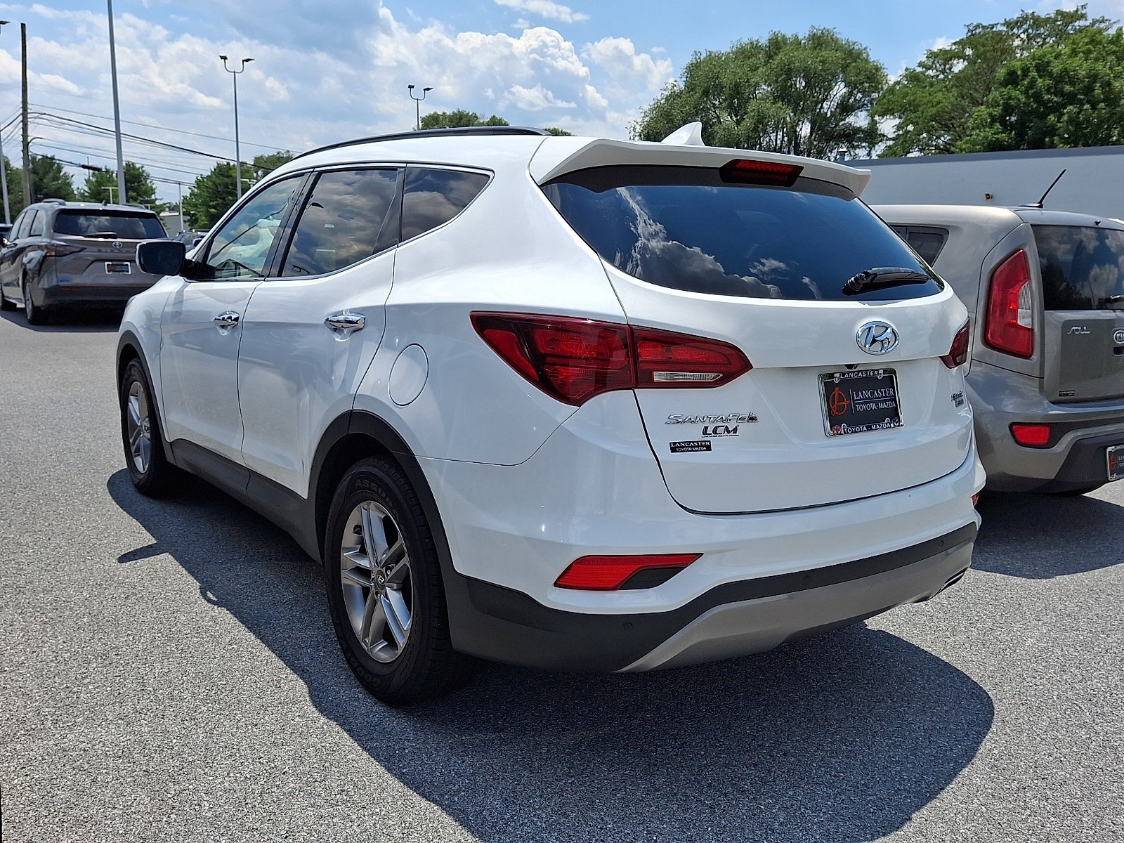 Used 2017 Frost White Pearl Hyundai 2.4L image 3
