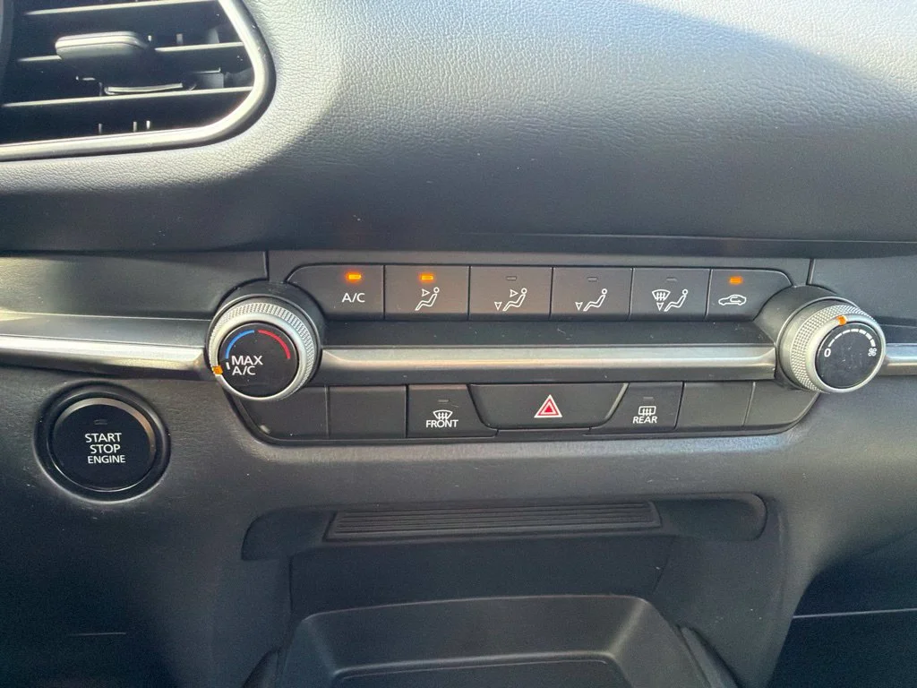 Used 2022 White Mazda 2.5 S image 19
