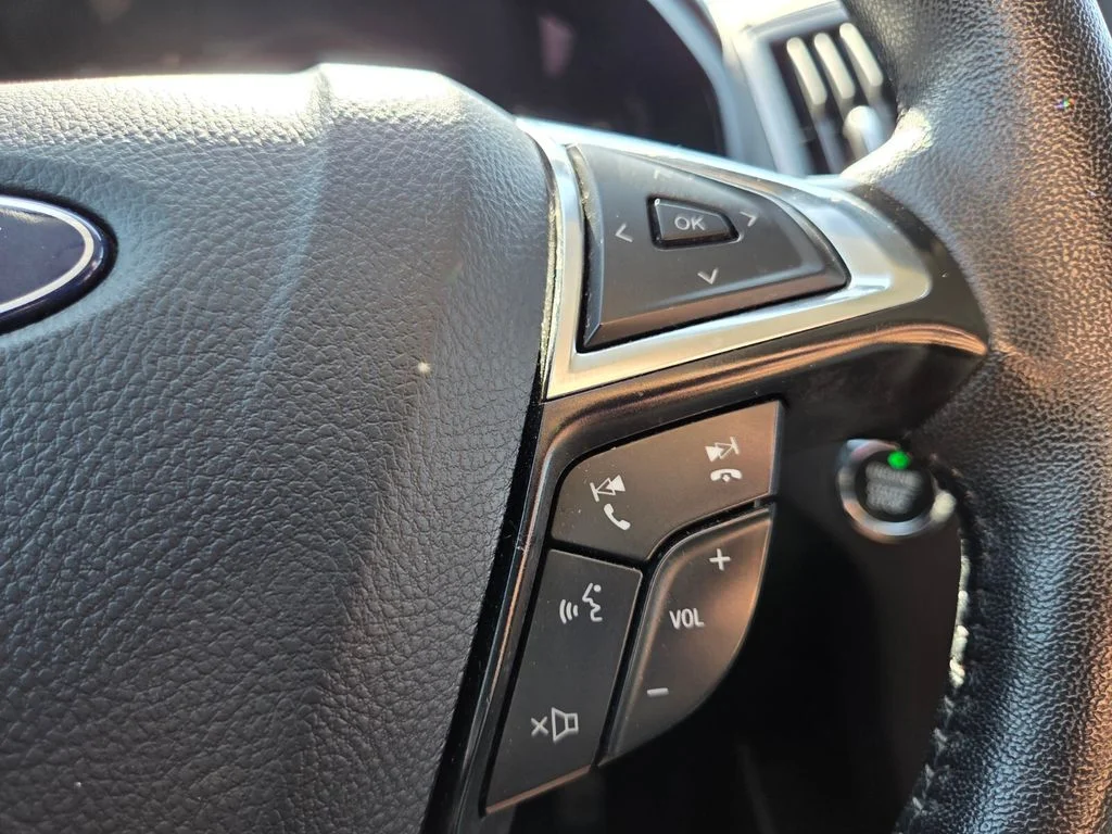 Used 2024 Black Ford SEL image 14