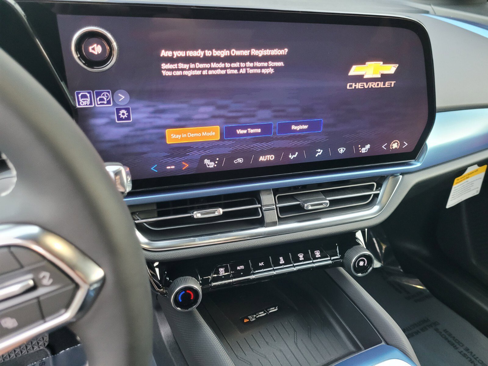 2026 Chevrolet Equinox EV 2LT - Photo 23