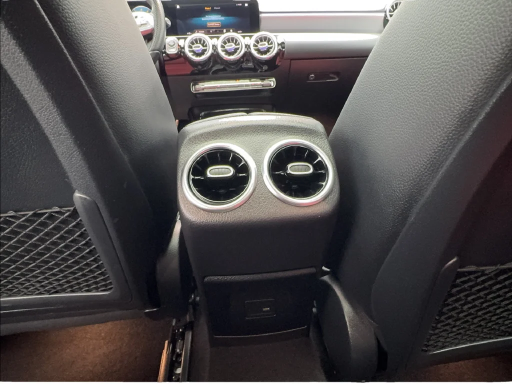 Used 2021 White Mercedes-Benz A 220 image 45