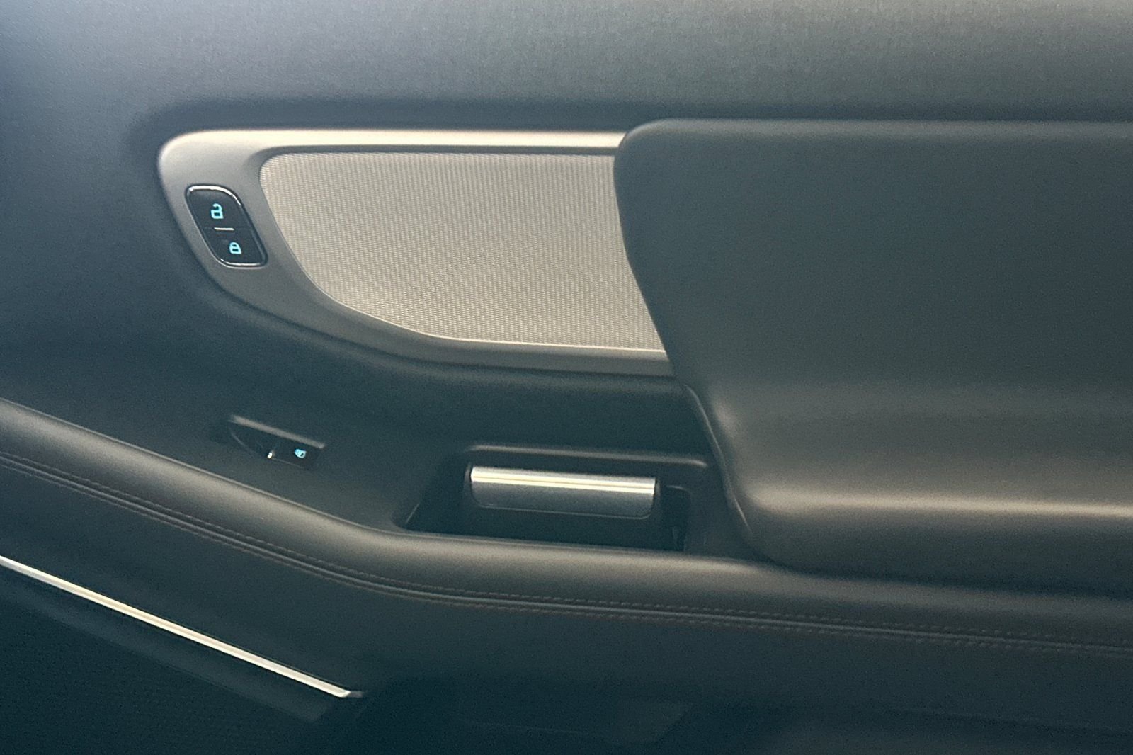 Certified Used 2025 White Ford Active image 19