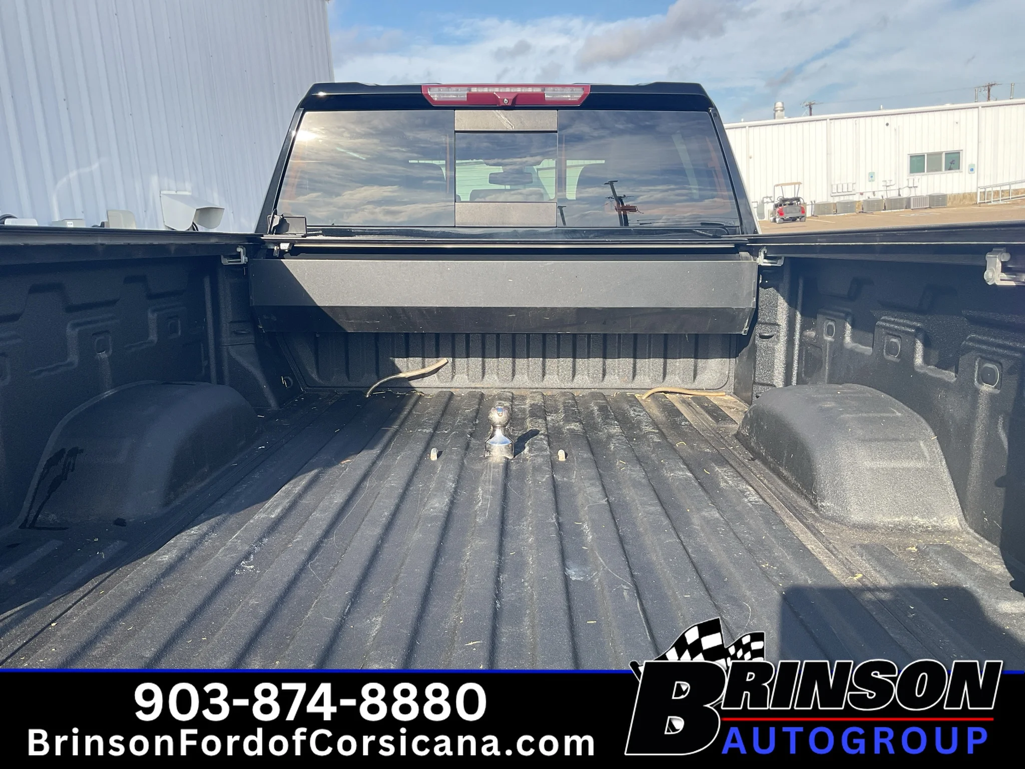 Used 2022 Onyx Black GMC Denali image 9