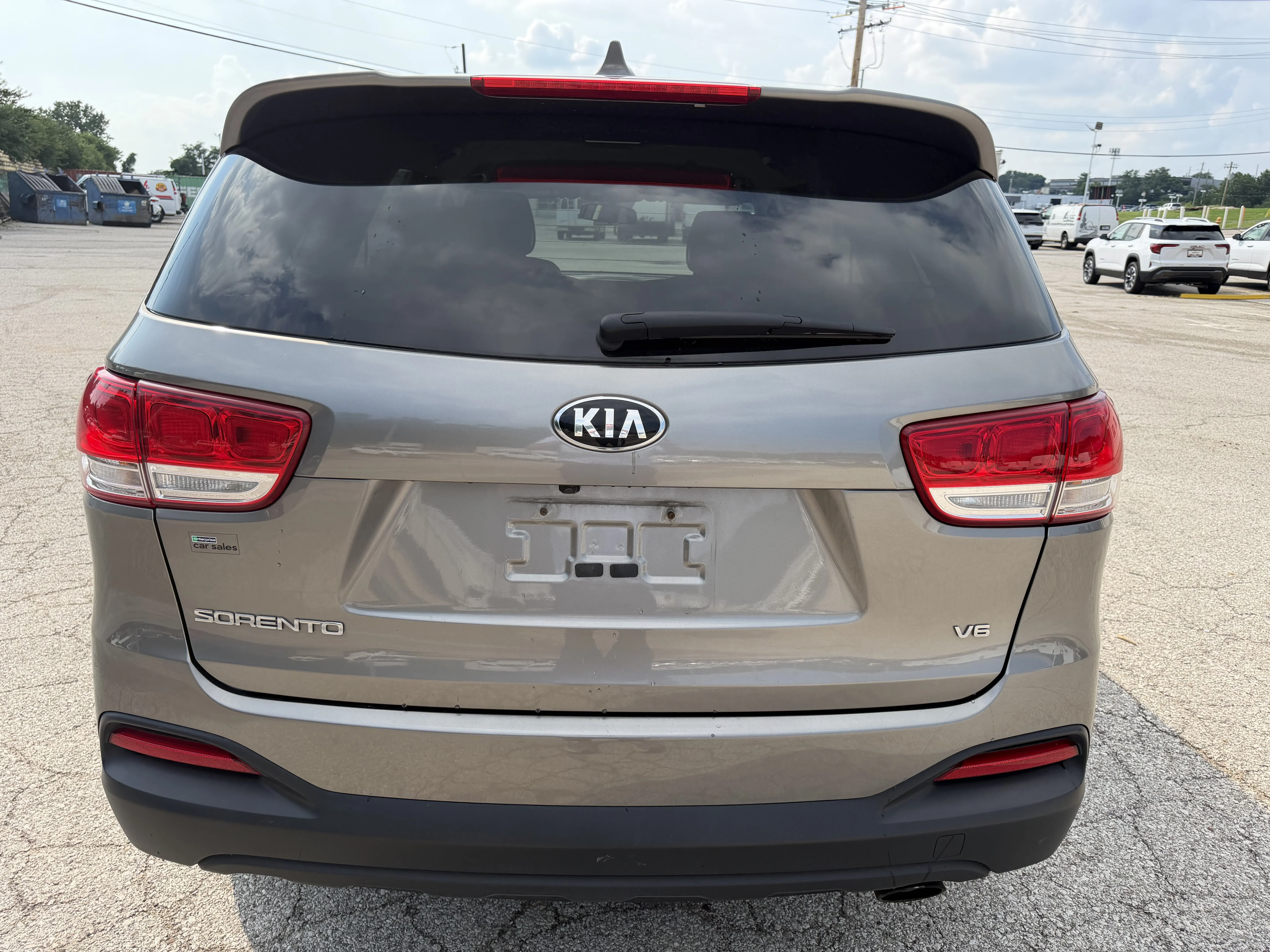 Used 2016 Titanium Silver Kia LX image 6