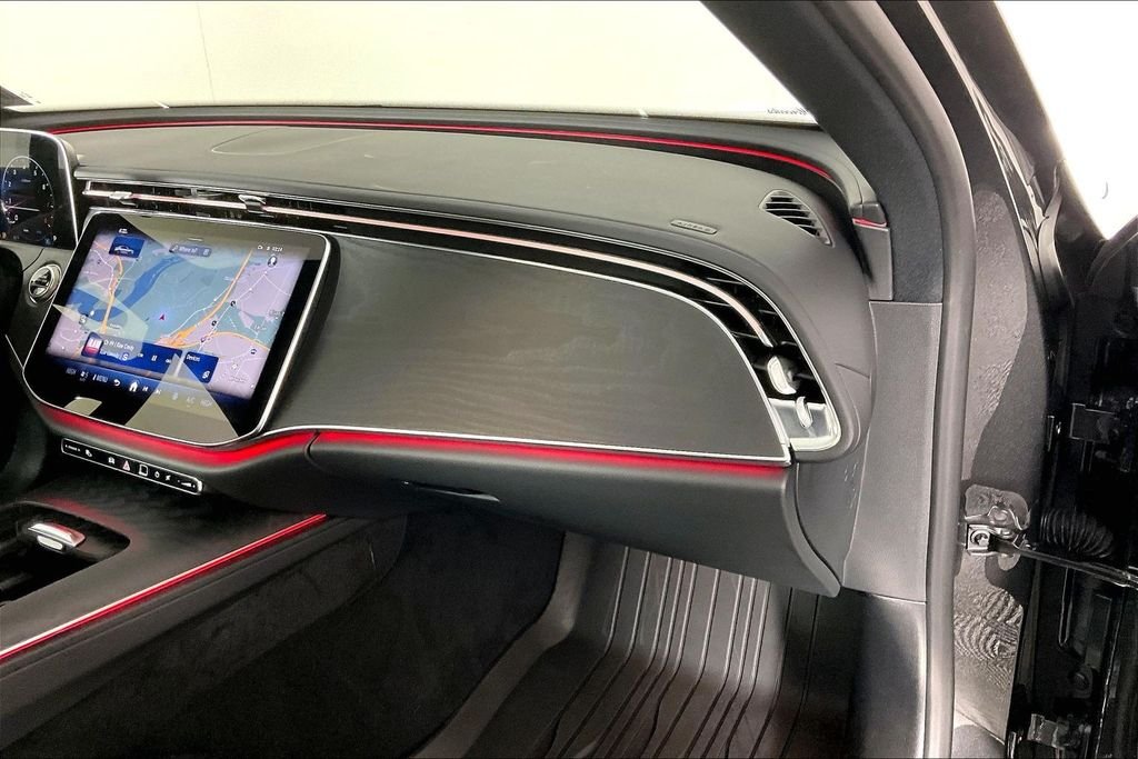 2026 Mercedes-Benz E-Class E350 - Photo 14