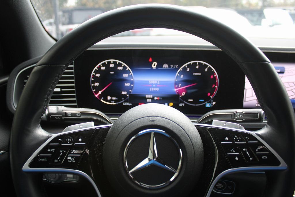 Used 2025 Black Mercedes-Benz GLE 450 image 26