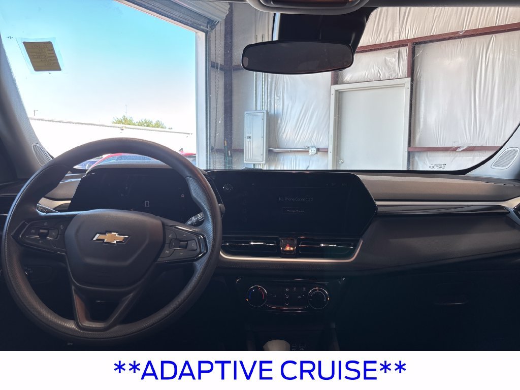 Certified Used 2025 Mosaic Black Metallic Chevrolet LT image 17