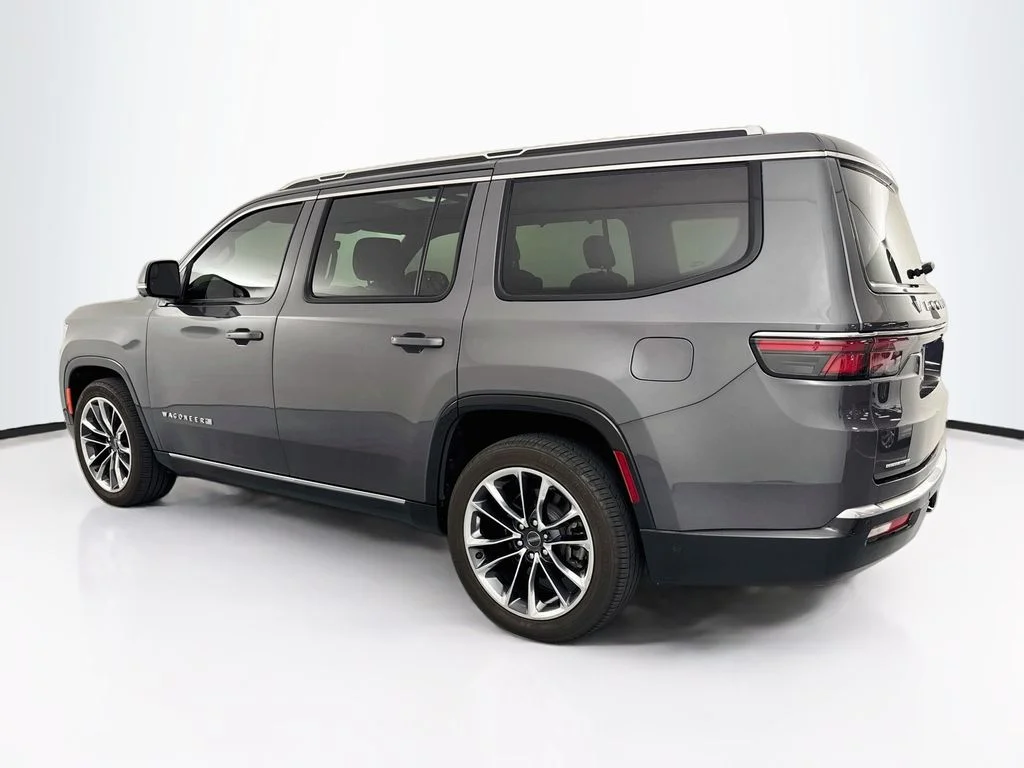 Used 2022 Gray Jeep Series III image 7