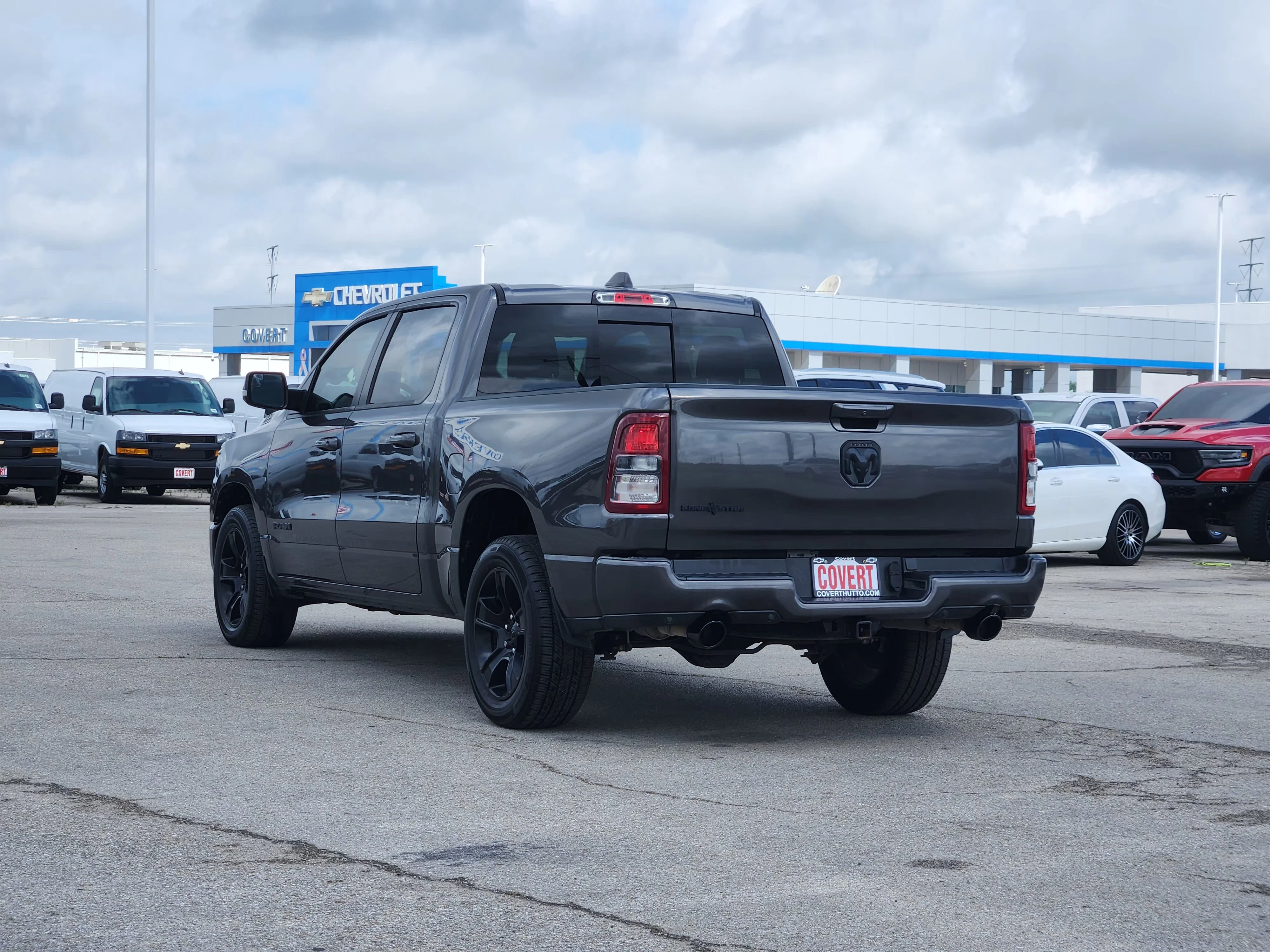 Used 2020 Granite Crystal Metallic Clearcoat Ram Big Horn/Lone Star Night Edition image 5