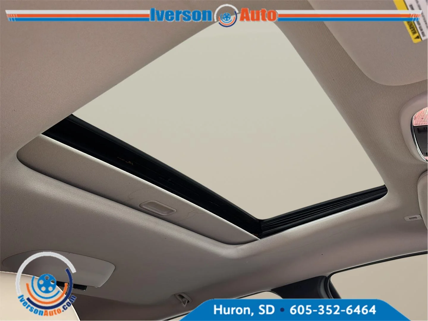Used 2019 White Knuckle Clearcoat Dodge GT Plus image 32