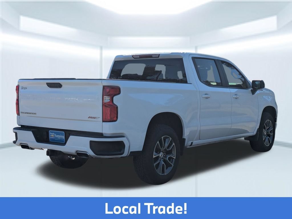 Used 2024 Summit White Chevrolet RST image 6