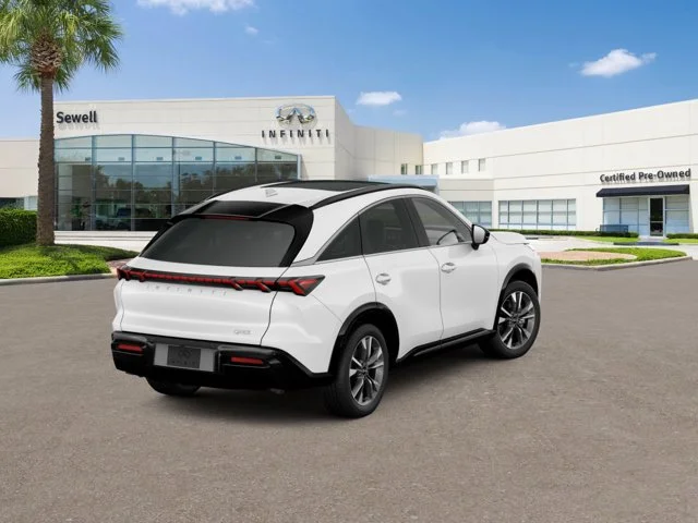 New 2027 RADIANT WHITE INFINITI Luxe AWD image 5