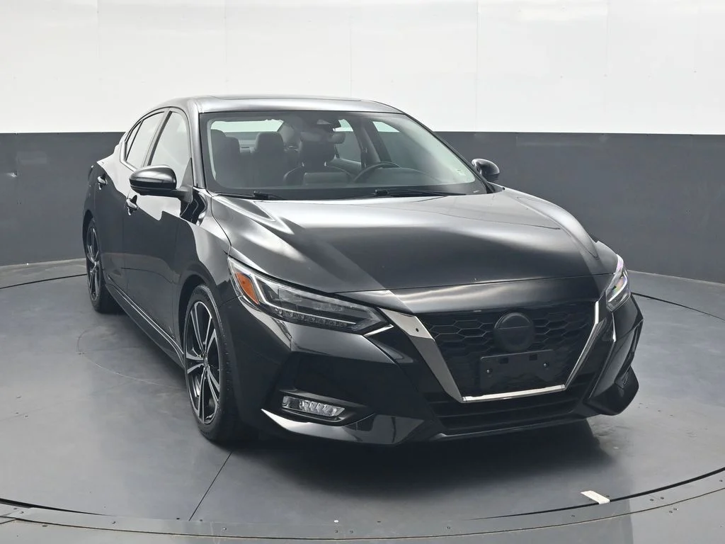Used 2022 Black Nissan SR image 2