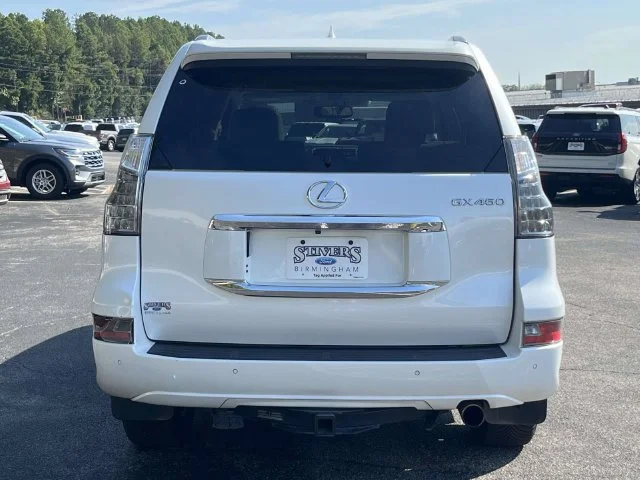 Used 2018 White Lexus 460 image 5