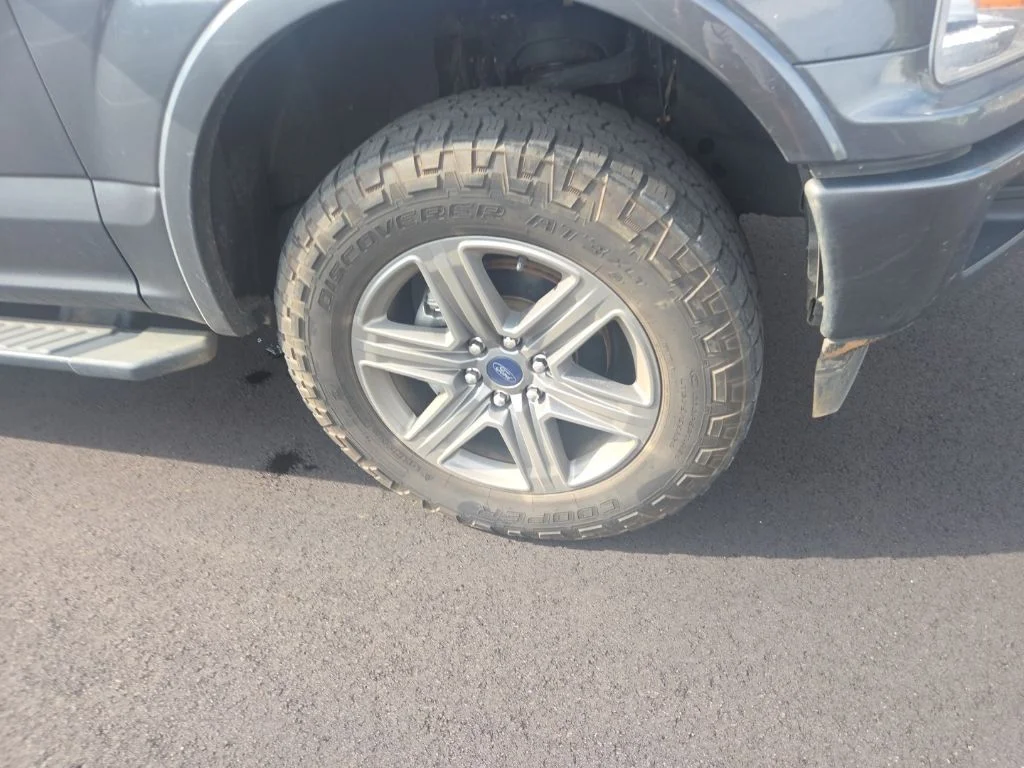 Used 2020 Gray Ford XLT image 24