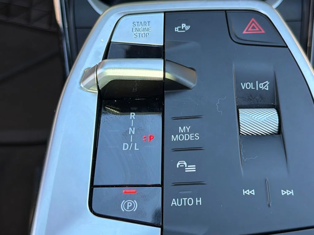 Used 2025 Black BMW xDrive28i image 31