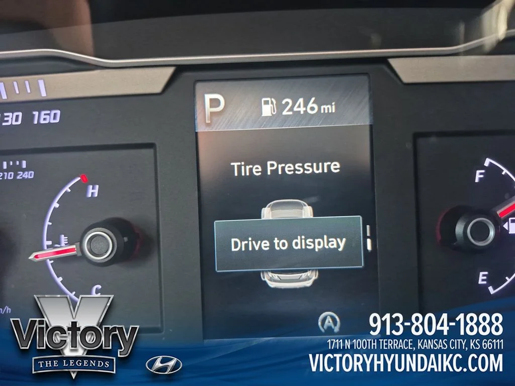 Used 2024 Black Hyundai SEL image 16