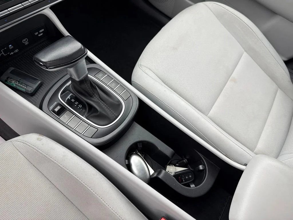 Used 2024 Gray Hyundai SEL image 20
