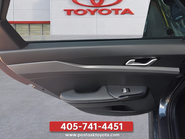 Used 2021 Gray Kia LXS image 23