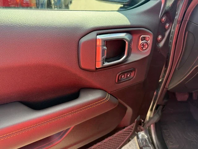 New 2026 Gray Jeep Sahara image 11