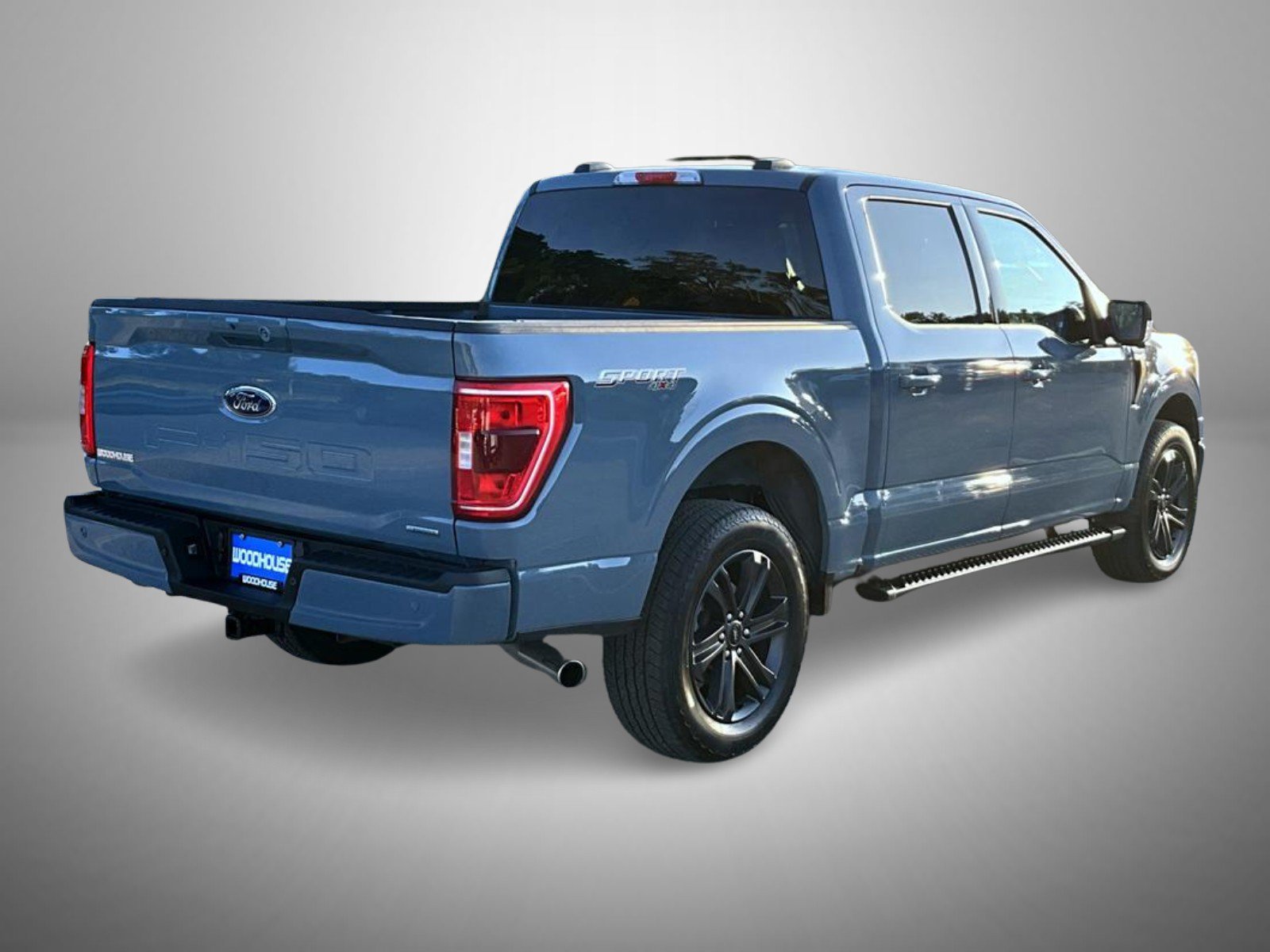 Used 2023 Blue Ford XLT image 5