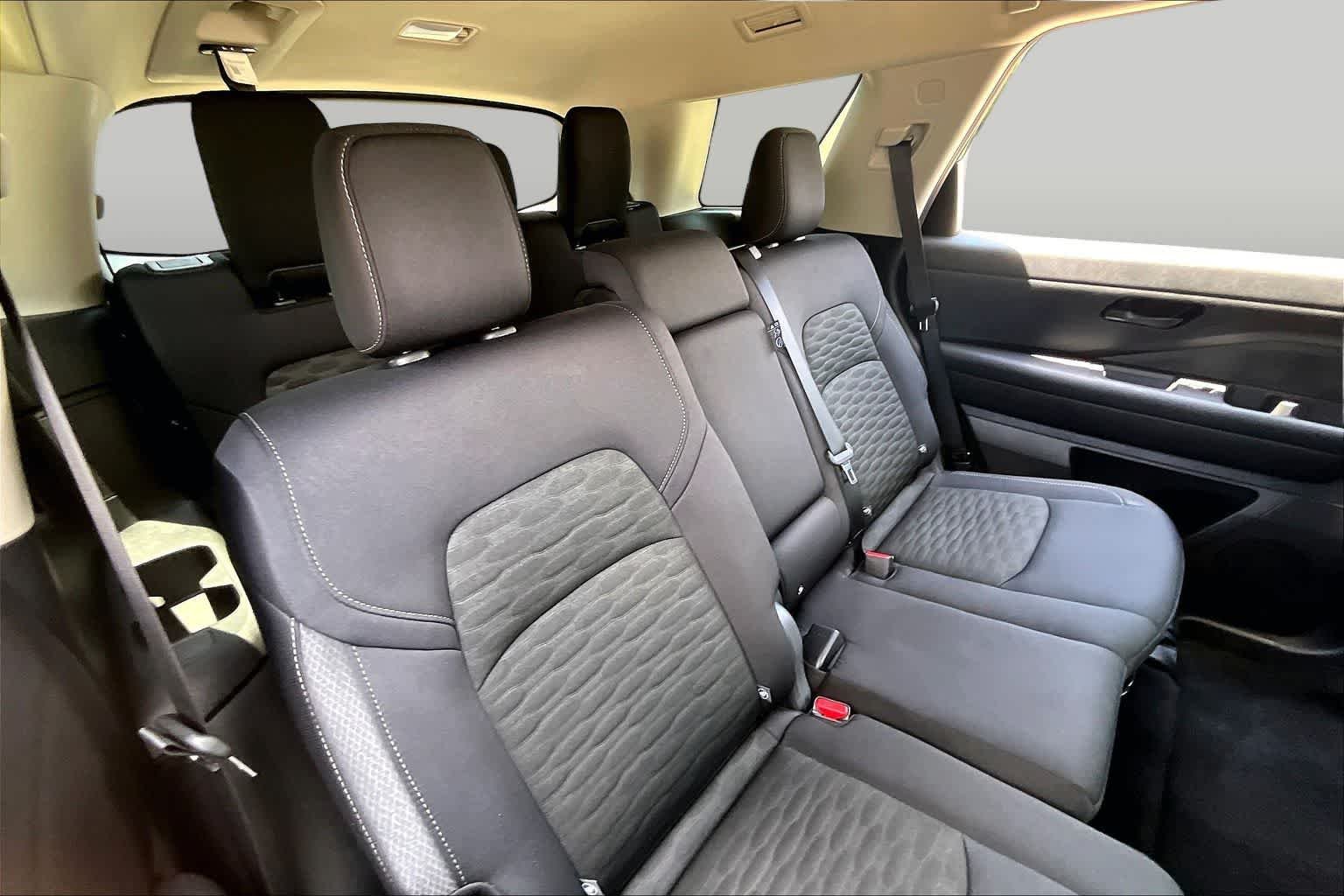 Used 2025 Super Black Nissan SV image 19