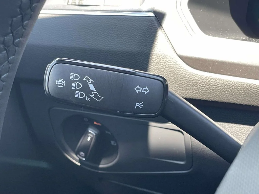 2022 Volkswagen Tiguan SE R-LINE BLACK - Photo 11