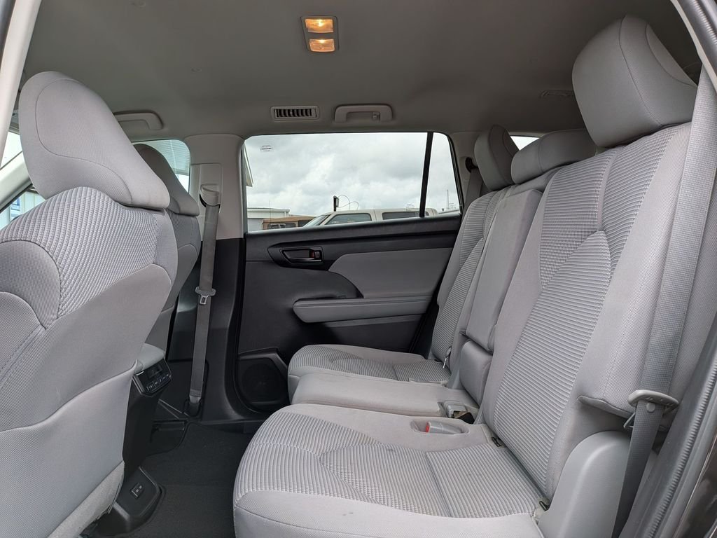 Used 2022 Brown Toyota LE image 33