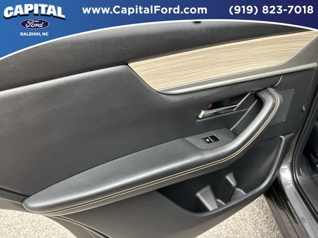 Used 2024 Gray Mazda 3.3 Turbo Preferred image 17